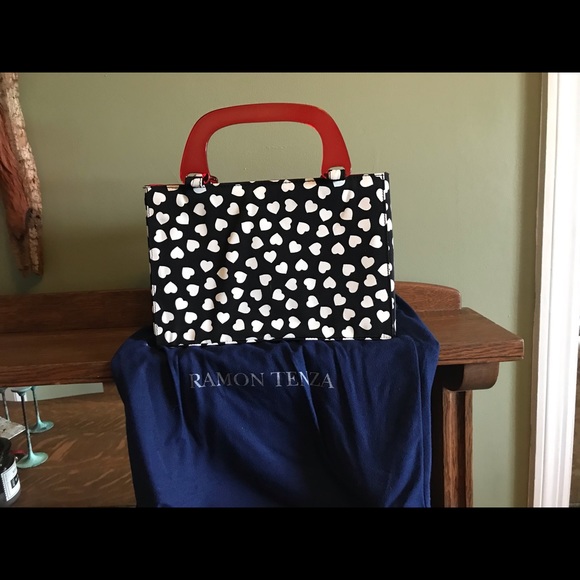 Ramon Tenza Handbags - Ramon Tenza Black, White and Red Handbag. 12”Lx 8 1/4”H x 3 5/8”D. Made in Spain